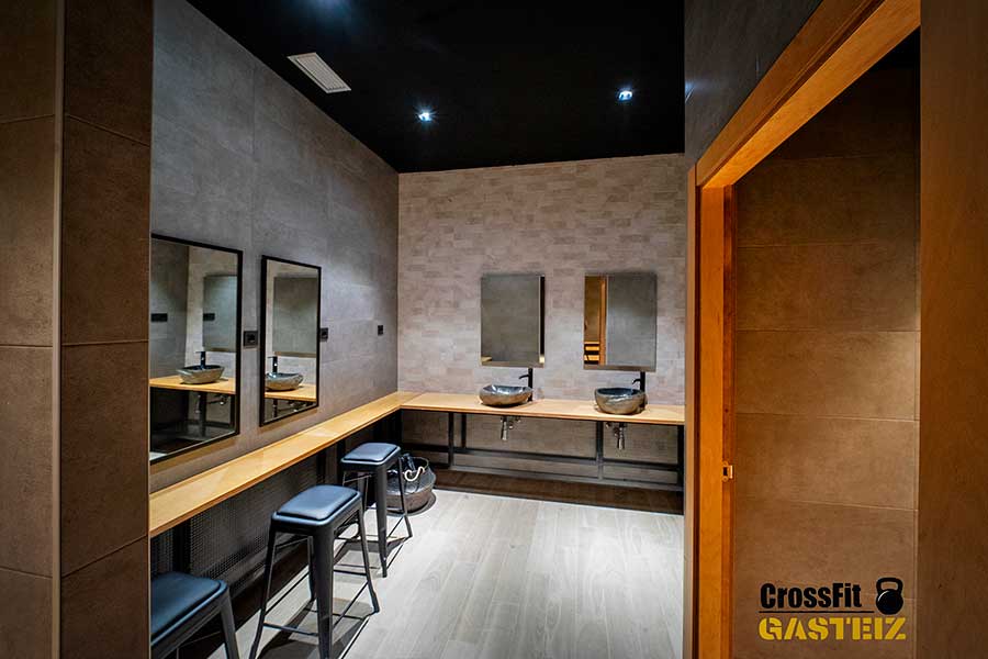 New-BOX-Crossfit-Gasteiz-VESTUARIOS-1